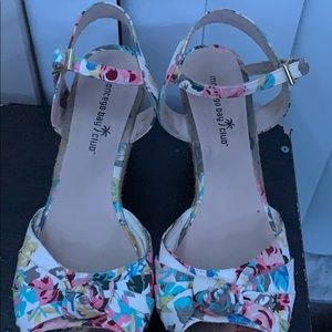 Montego bay club wedges shoes